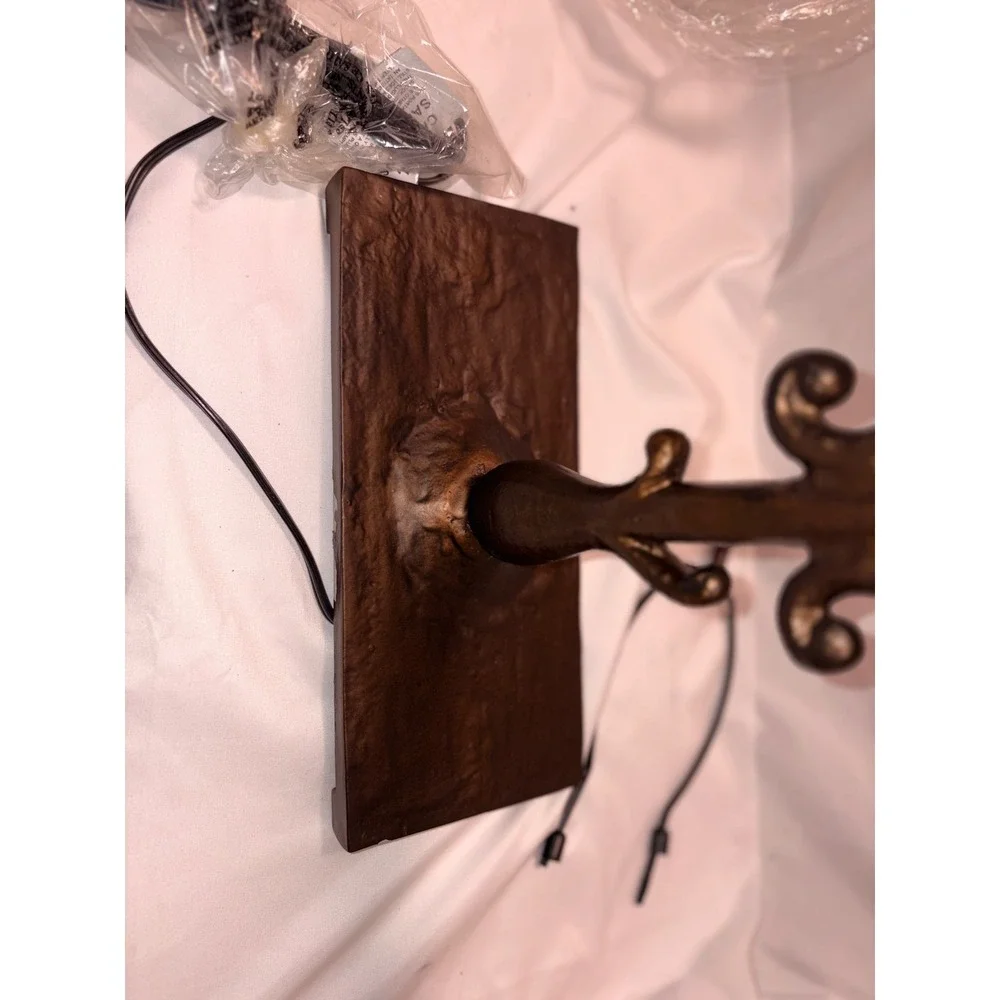Pottery Barn Bronze Vine Leaf Table Lamp Base Scrolling Floral Metal 2007 Vintag
